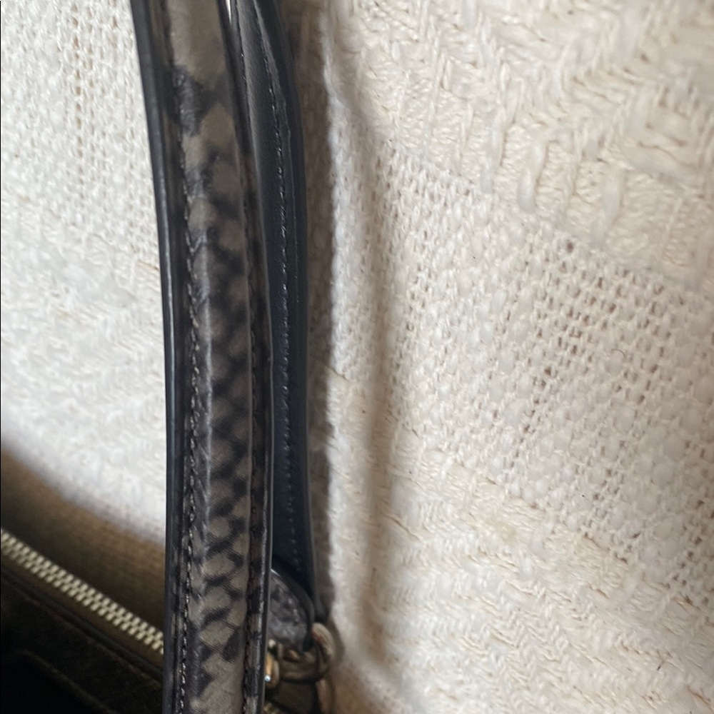 COACH Brooke Silver Snake Print Leather Handbag / Crossbody - Picture 4 of 15